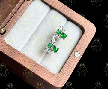 Khuyên tai “Thanh Điệp Ngọc Sắc” 