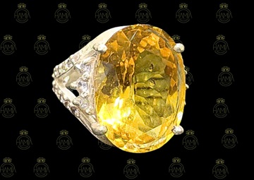 Nhẫn Đá Topaz Vàng 