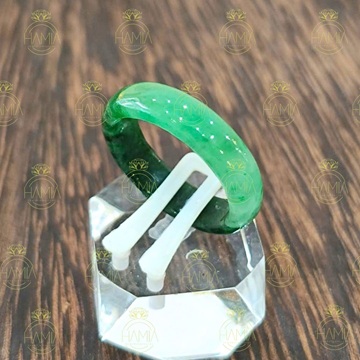 Nhẫn Ngọc Phỉ Thúy Tròn