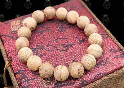 Vòng Trầm Hương 12li - Vượng Khí, An Tâm