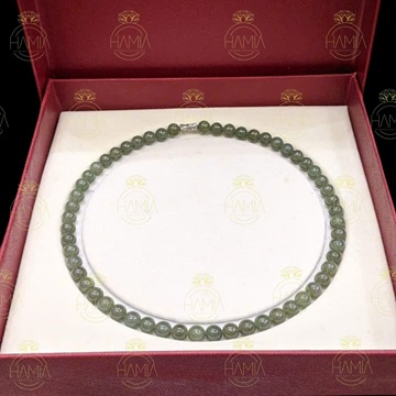 Vòng Cổ Ngọc Hòa Điền – Vẻ Đẹp Quý Phái 